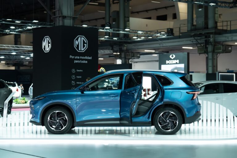 Las matriculaciones de eléctricos se disparan por encima del 50% en Galicia en mayo: ya son 3 de cada 4 coches nuevos