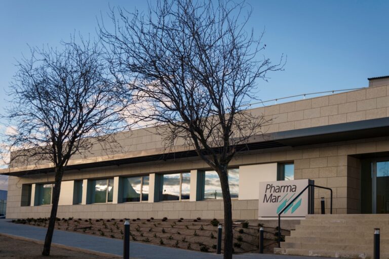 PharmaMar sube un 3,7% tras obtener resultados positivos al combinar dos fármacos para cáncer de pulmón