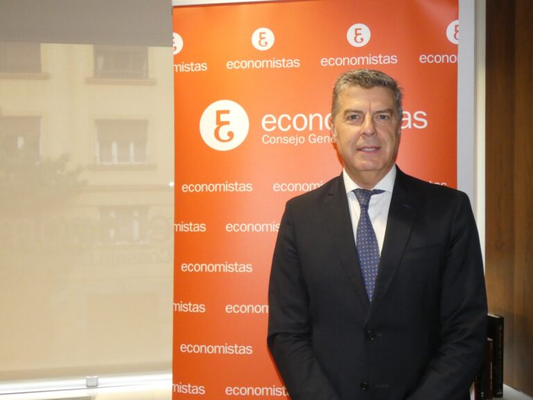 Miguel Ángel Vázquez Taín, nuevo presidente del Consejo General de Economistas en sustitución de Valentín Pich