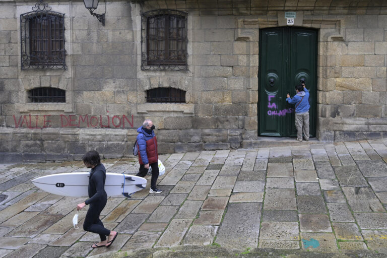 La alcaldesa de A Coruña demanda a la Xunta multas de «mayor cuantía» si los Franco no abren la Casa Cornide