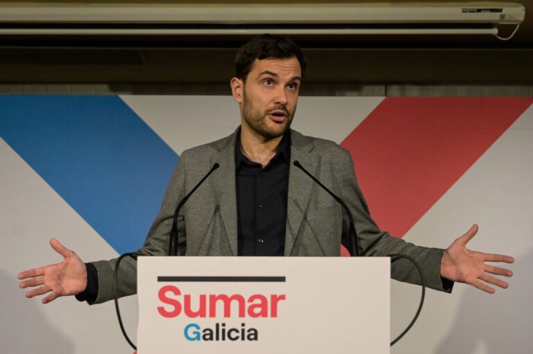 Sumar Galicia tacha de «vergonzosa» la actuación de la alcaldesa de Carballeda de Valdeorras durante la ola de incendios