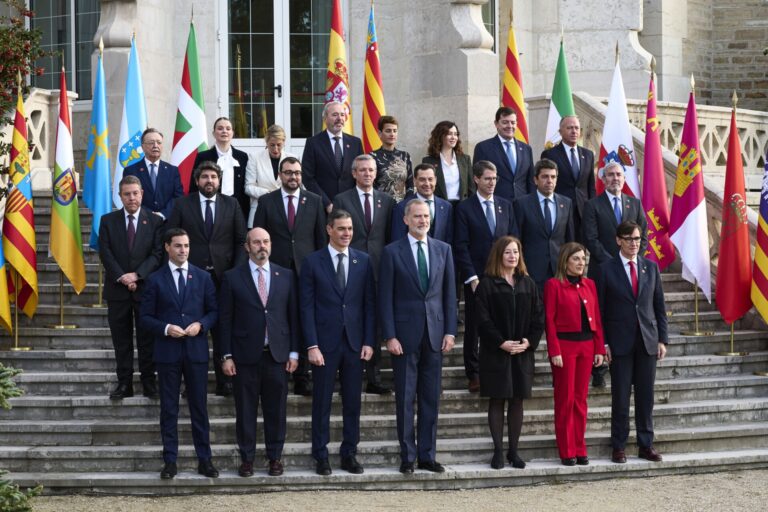 Sánchez y las comunidades del PP exhibirán sus diferencias en la Conferencia de Presidentes y alejan posibles acuerdos