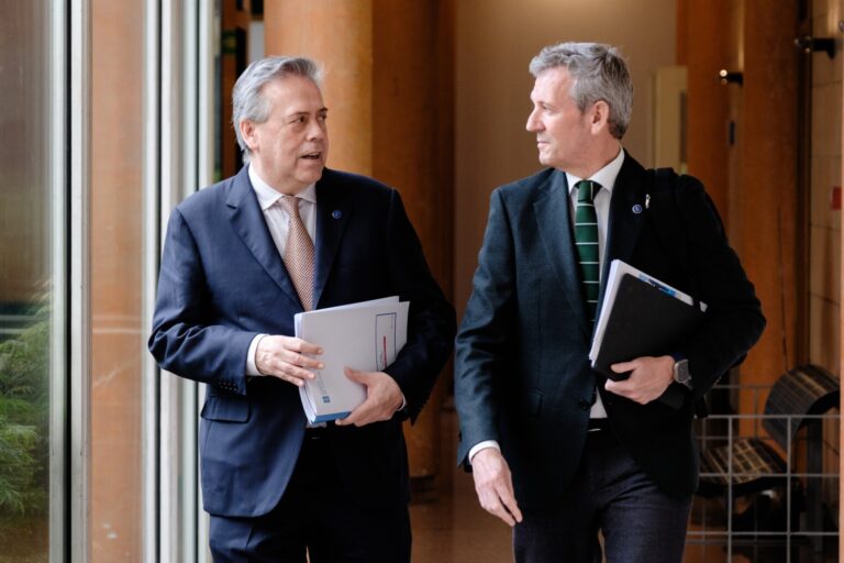 Galicia amplía a 3.460 las plazas en la nueva OPE del Sergas y hasta 676 las de formación sanitaria especializada