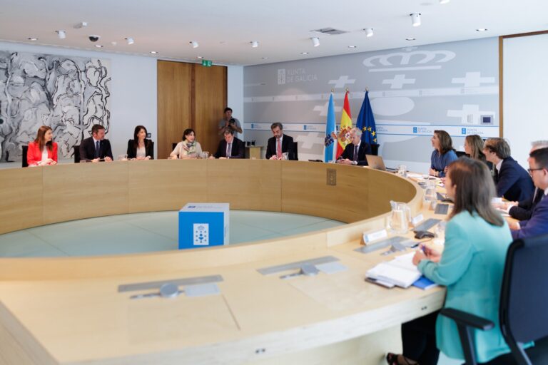 Consello.- La Xunta lanzará en julio una nueva convocatoria del bono turístico para impulsar el sector este otoño