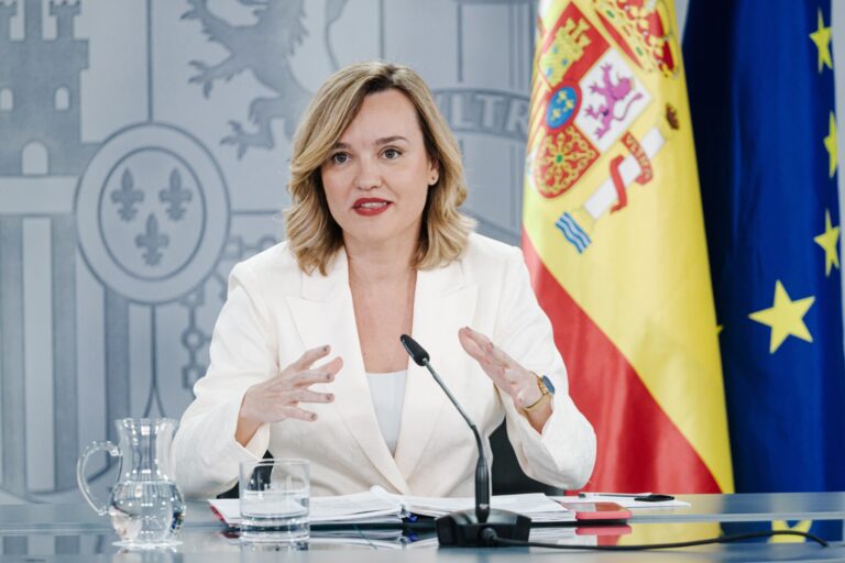 El Gobierno aprueba el Verano Joven 2025, con una dotación de 120 millones para descuentos en transporte