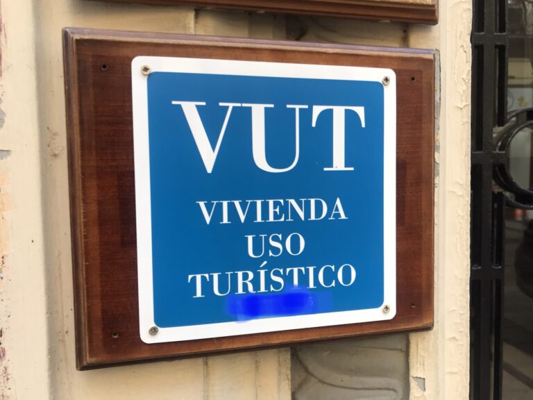 La Xunta acusa al Gobierno de crear una «alarma infundada» sobre supuestas ilegalidades en viviendas de uso turístico