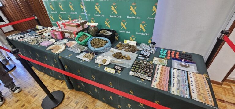 Desmantelada una red que distribuía cocaína rosa y hachís por paquetería en 30 provincias, incluidas A Coruña y Lugo