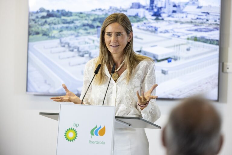 El Gobierno adjudica de forma definitiva 170 millones para el valle de hidrógeno de A Coruña
