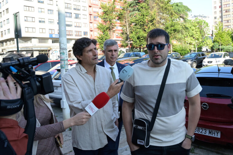 La familia de Elisa Abruñedo, asesinada en 2013 en Cabanas, confía en la condena: «Es revivir todo»
