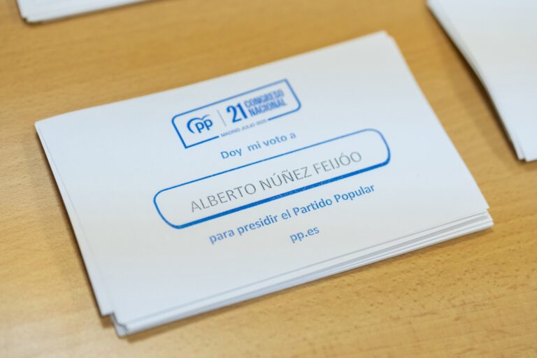 Feijóo recibe 10.342 votos de afiliados en Galicia, donde participó el 90,43% de los inscritos en el proceso
