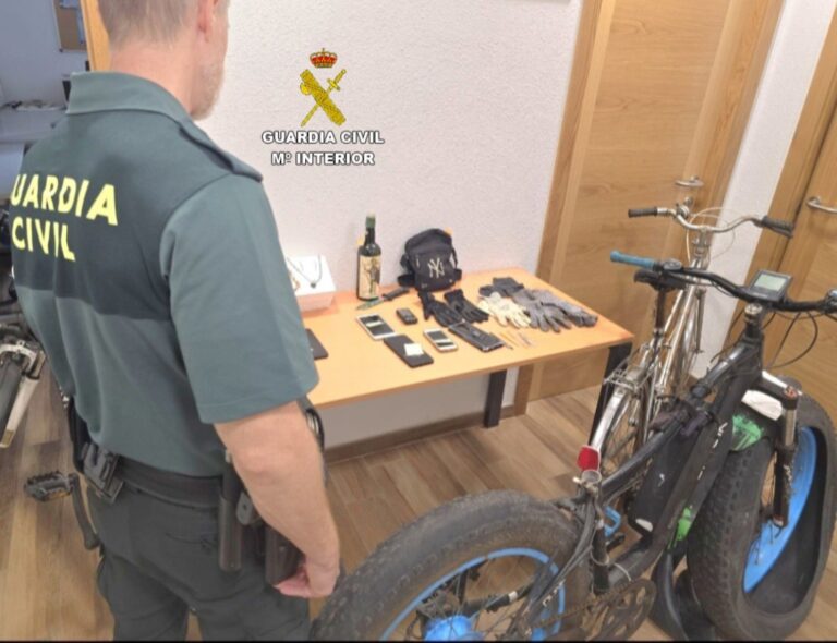 Detenido un vecino de Oia (Pontevedra) por varios presuntos robos con fuerza y hurtos