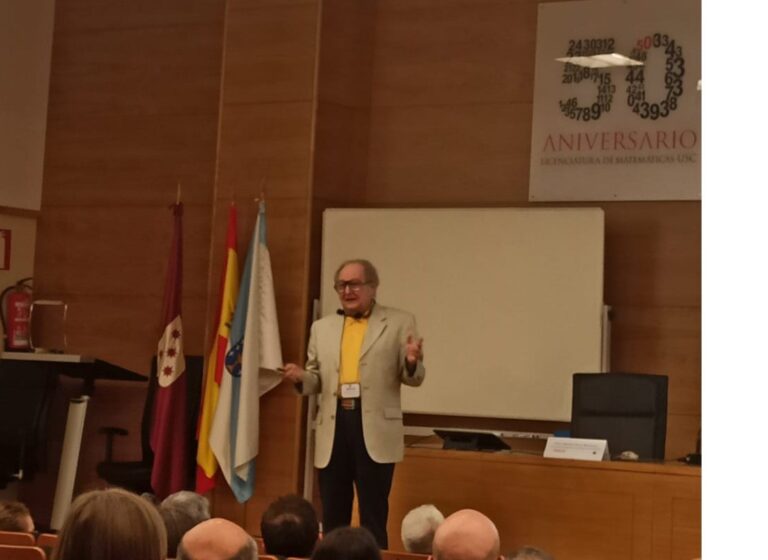 El científico español que crea vida artificial sin bioquímica: «Es muy fácil y barato de implementar»