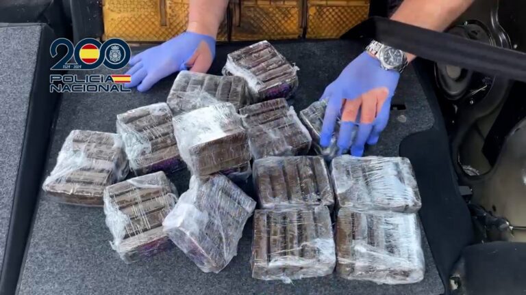 Prisión provisional para los dos detenidos tras incautar 74 kilos de droga en un operativo policial en Vigo