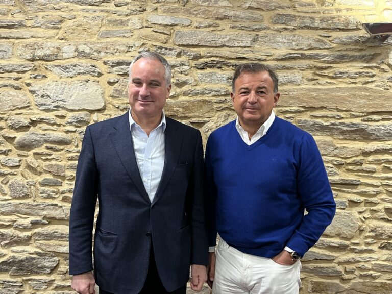 El Clúster de Moda de Galicia se une al de Salud para desarrollar «textiles innovadores, sostenibles y de alta calidad»