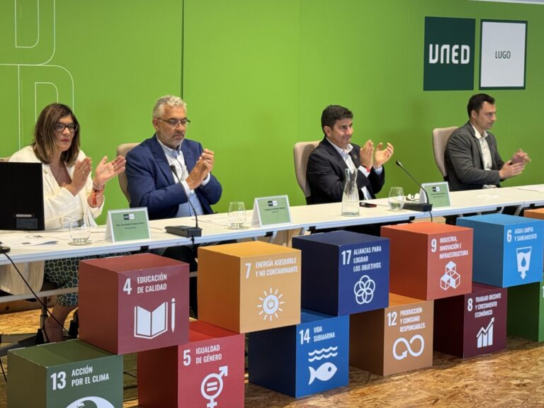 El delegado del Gobierno en Galicia reivindica el papel de la UNED como «puente que une talento y oportunidad»