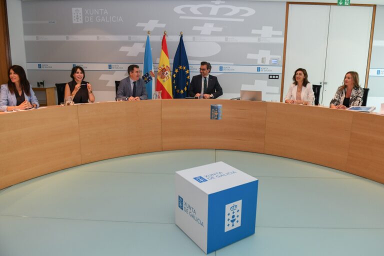 Consello.-La Xunta destinará 2,6 millones a que empresas y centros tecnológicos contraten por 4 años a 15 doctorandos