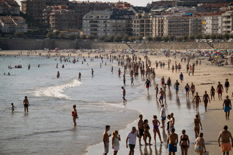 La Xunta activa los niveles de alerta 2 y 3 por altas temperaturas en diferentes zonas de Galicia