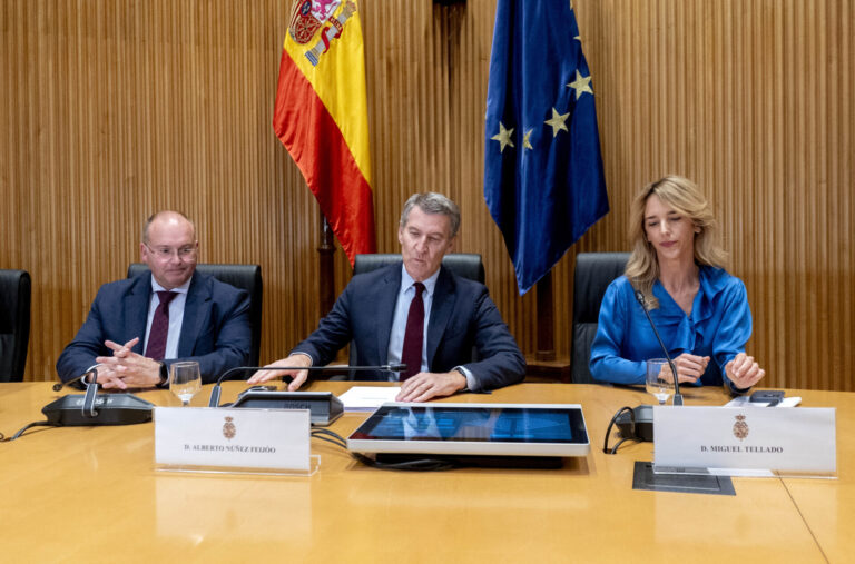 Feijóo abrirá contactos con los socios del PSOE para explorar una moción de censura tras encarcelamiento de Cerdán