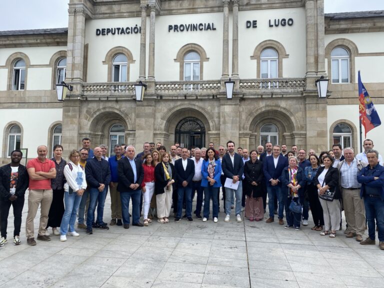 Alcaldes y concejales del PP lucense exigen a Tomé un reparto «igualitario» en los convenios de la Diputación