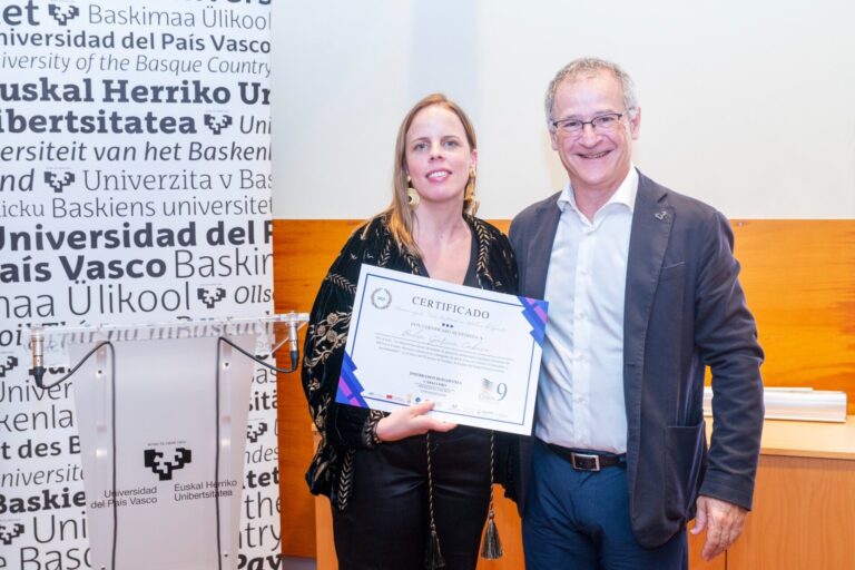 Una investigadora de la UDC premiada por el G-9 por su tesis sobre identidades de género en adolescentes migrantes