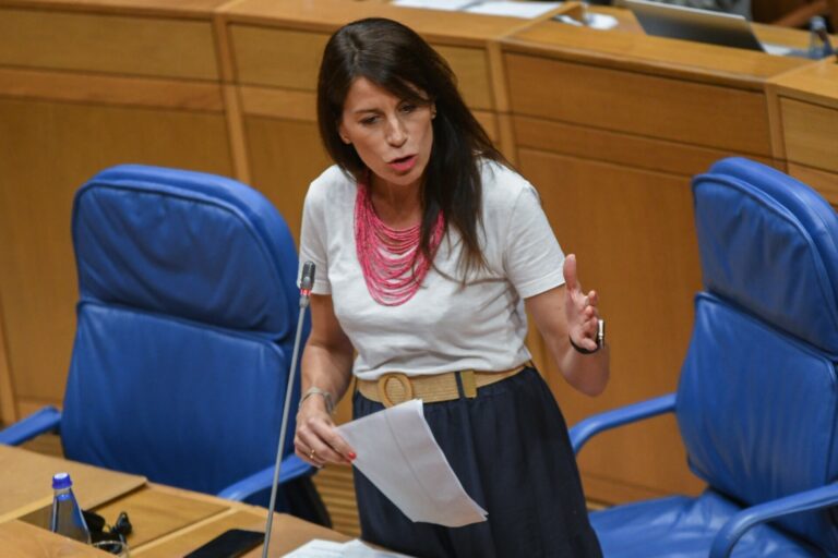 Pleno.- BNG pide «acabar con la venta» de vivienda de promoción pública y la Xunta defiende su «protección indefinida»