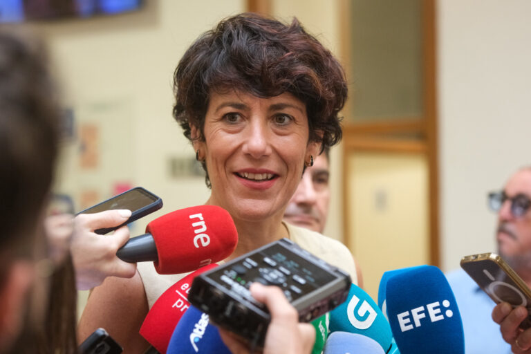 Saiz recuerda a la Xunta la «solidaridad» con los menores de Ucrania y pide trato igual para los del norte de África