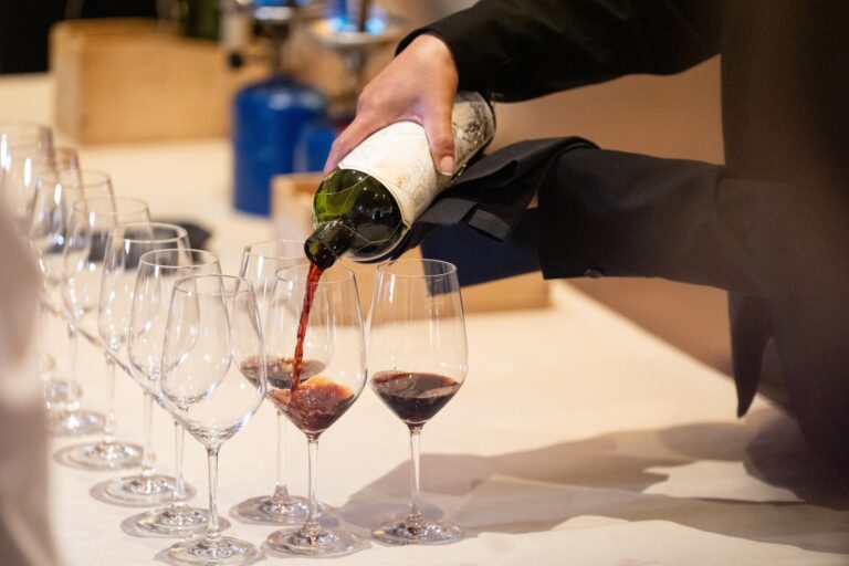 Rural.- Las bodegas europeas reclaman que no se deje al vino fuera del acuerdo comercial entre la UE y Estados Unidos