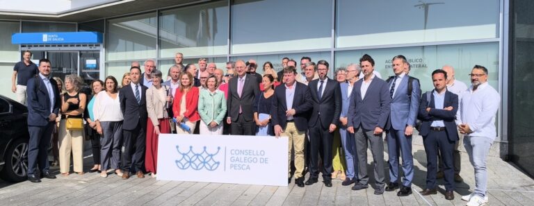 Pesca.-Villaverde valora la disposición de Kadis a «buscar soluciones» tras conocer la «dimensión» del sector en Galicia