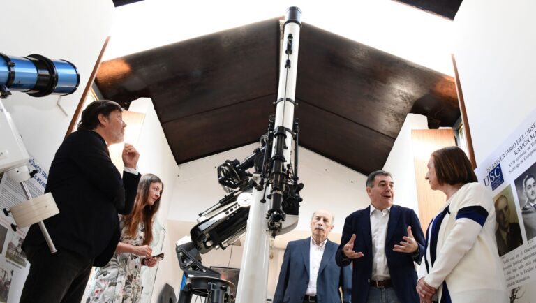 La Xunta celebra el centenario de la llegada a Galicia del refractor Stenheil, «hito histórico en la astronomía gallega»