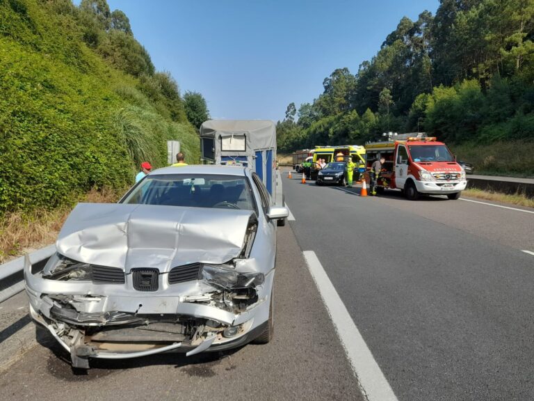 Cuatro heridos en un accidente con tres vehículos implicados en la AP-9F, a su paso por Bergondo (A Coruña)