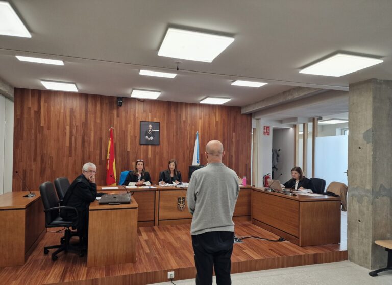 Acepta seis años de prisión un ladrón reincidente por robar y agredir sexualmente a una mujer en Vigo