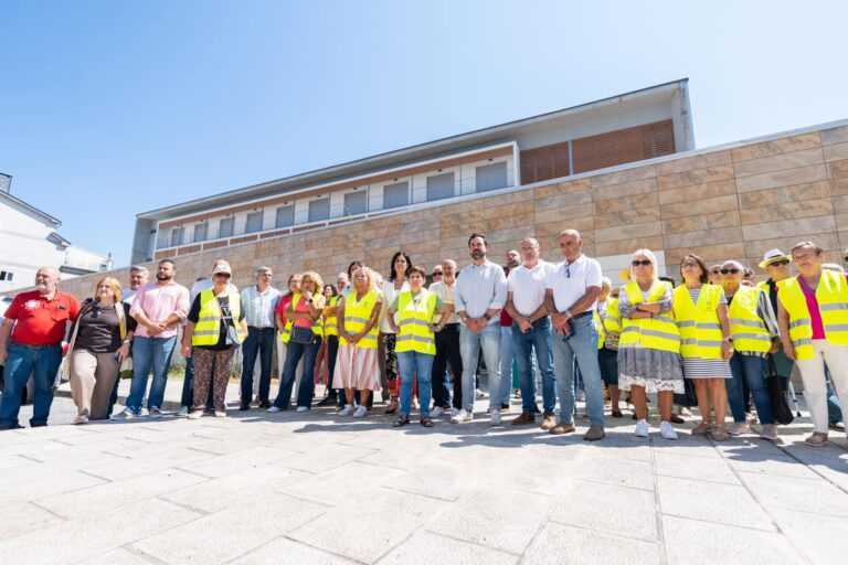 El PP acusa a PSOE y BNG de «modelo privatizador» en las residencias de la provincia de Lugo