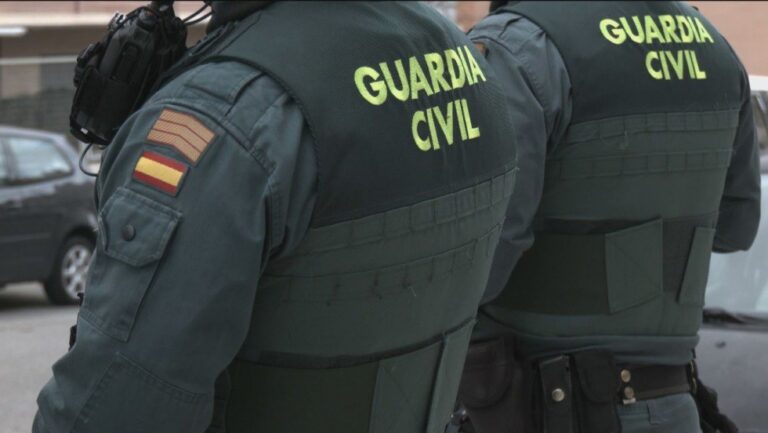 Tres detenidos y un herido por arma blanca en una pelea entre feriantes en O Burgo (A Coruña)