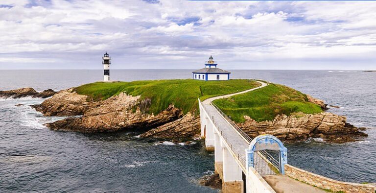 Ecologistas piden al Gobierno y a la Xunta que recurran la prórroga de la explotación de la Illa Pancha de Ribadeo