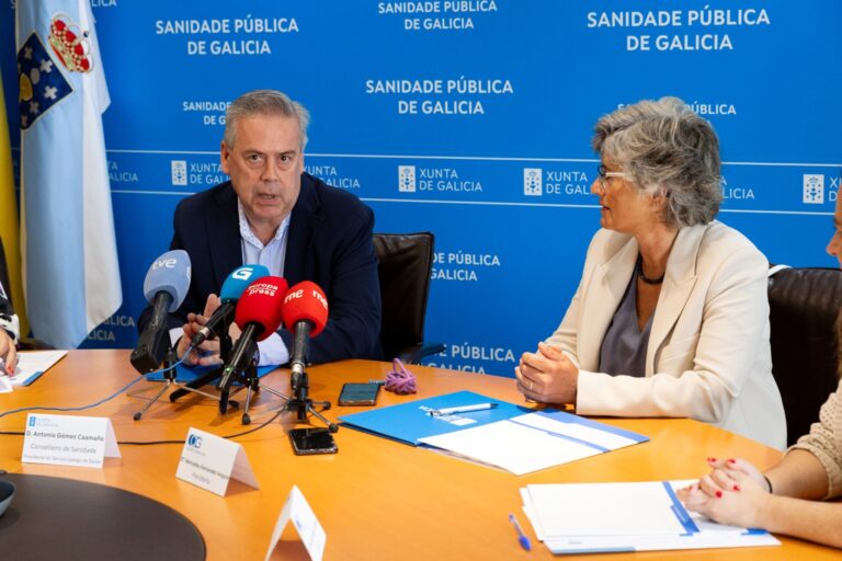 Caamaño afirma que el concierto docente con la USC «no interfiere para nada» en «tener o no tener» Medicina en A Coruña
