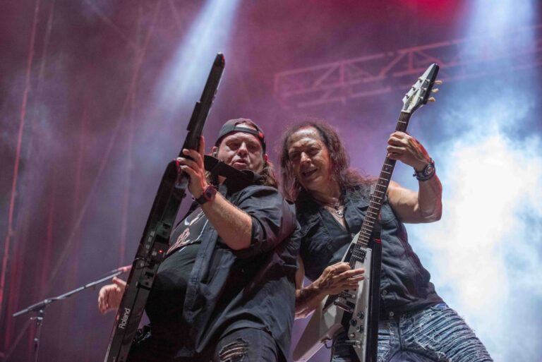 Vilagarcía (Pontevedra) cancela el concierto de Mägo de Oz por no rectificar sus palabras sobre drogas y prostitución