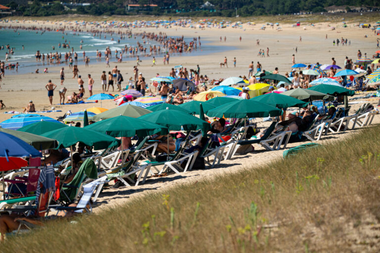 La Xunta sitúa la alerta por calor en el Miño de Pontevedra y Valdeorras en nivel rojo