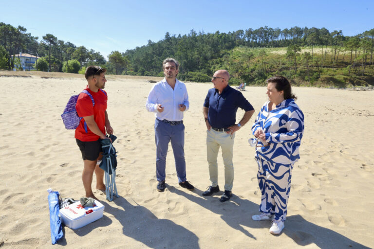 La Xunta apoya la contratación de socorristas en 194 ayuntamientos con un presupuesto de 1,5 millones