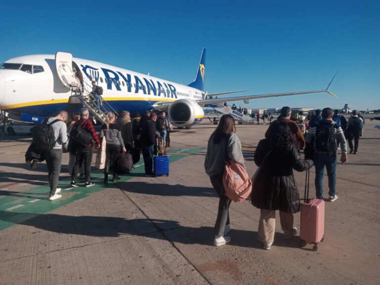 El Ayuntamiento de Vigo impondrá una nueva multa de 50.000 a Ryanair por «incumplir» el contrato de promoción turística