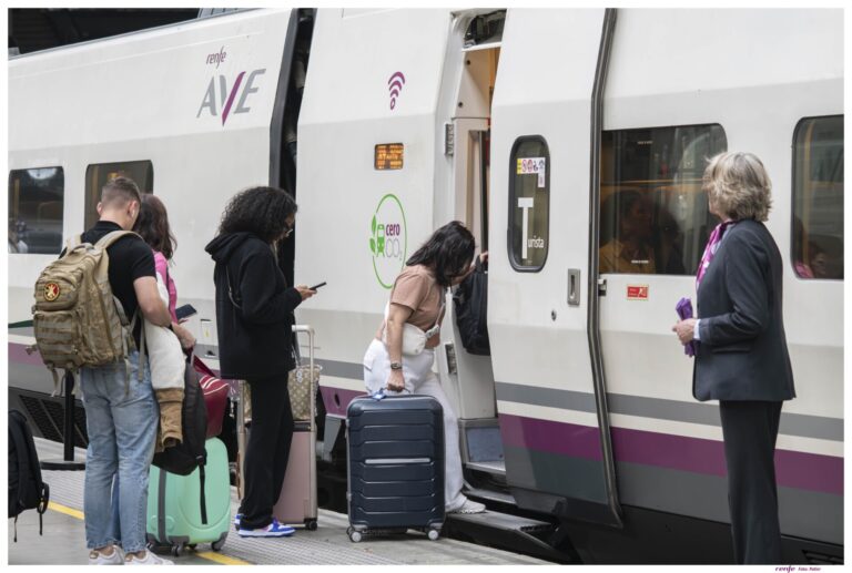 Renfe alcanza un récord mensual de viajeros en AVE de 3,5 millones en julio, un 4,6% más que el anterior