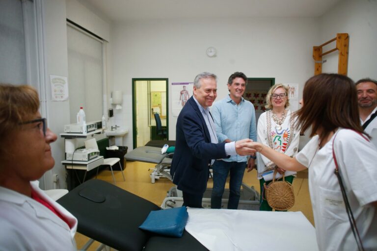 La Xunta licita la redacción del proyecto del nuevo centro de salud de Becerreá, en el que invertirá más de 3,2 millones