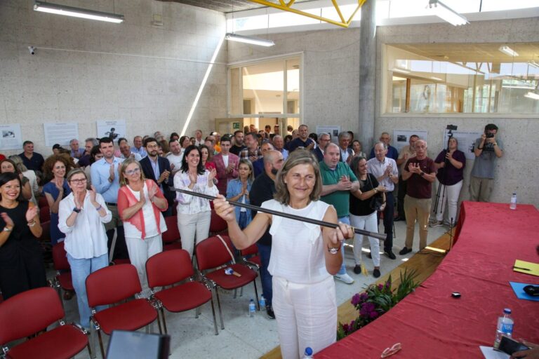 Las mociones de censura se aceleran en Galicia tras el aval al voto tránsfuga, con debates esta semana en Noia y Touro
