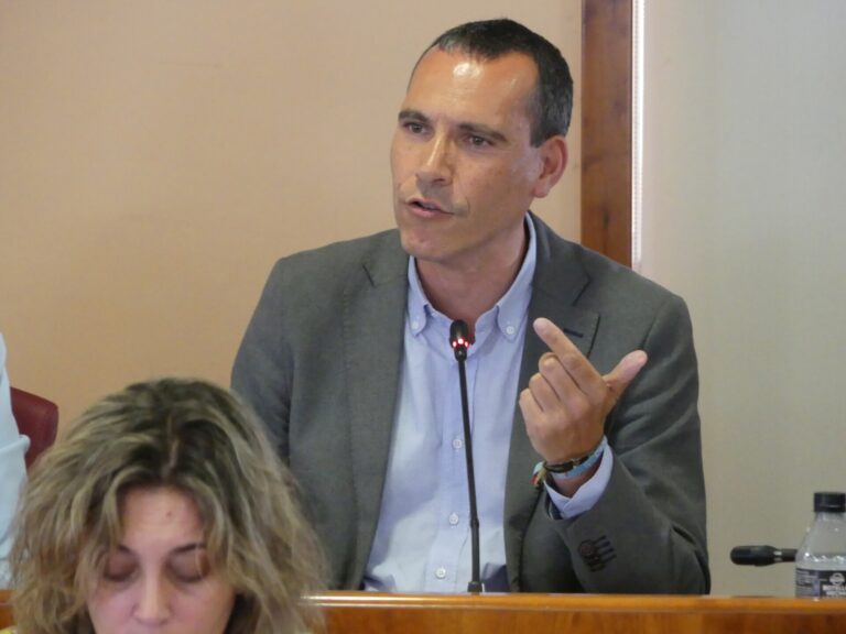 El PP de Vigo pide a Caballero «más medidas y menos propaganda» para frenar la «caída libre» de Peinador