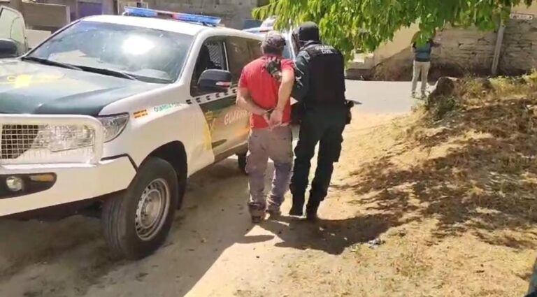 (AM)Rural.-Detenido un hombre de 47 años como responsable del incendio en Vilardevós que quemó más de 500 hectáreas