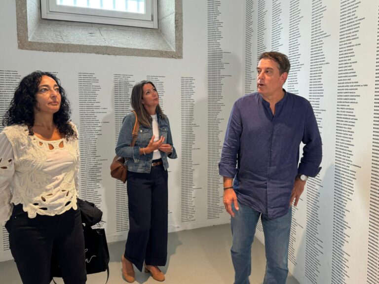 Besteiro anuncia que el Pazo de Meirás y la Isla San Simón iniciarán los trámites para ser Lugares de Memoria Histórica