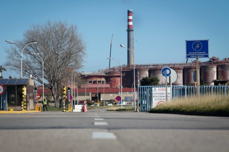 Consello.- Aprobado el decreto para la revisión del plan de emergencia del depósito de lodos de Alcoa en Xove