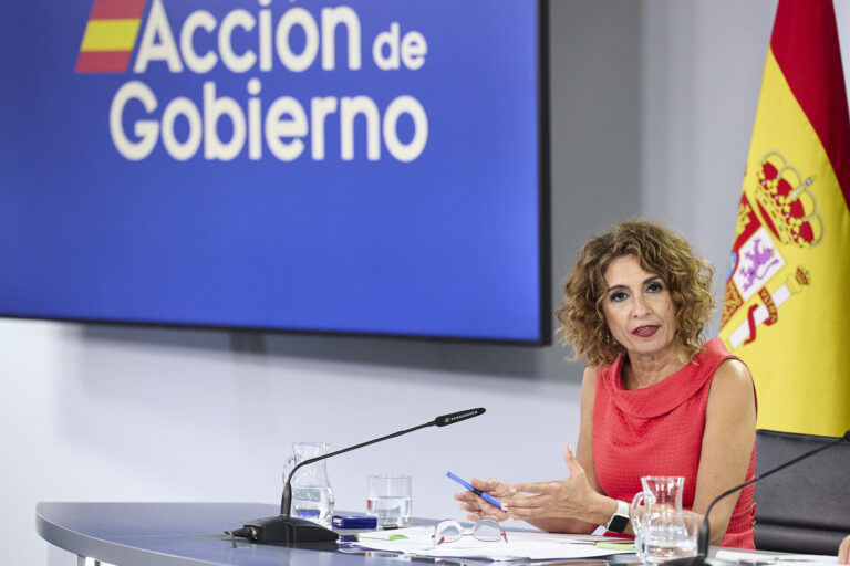 El Gobierno ratifica que la condonación de deuda en Galicia alcanza los 4.010 millones y supone reducir un 33% su pasivo