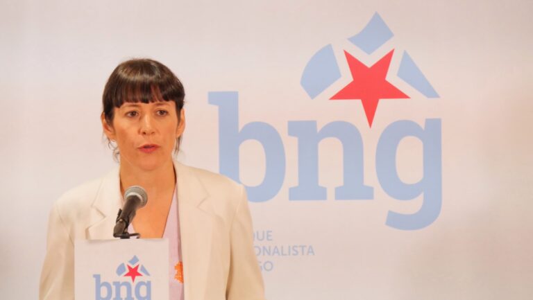 Pontón reclama a Xunta que pida competencias aeroportuarias y cree un plan para «dar futuro» a los aeropuertos