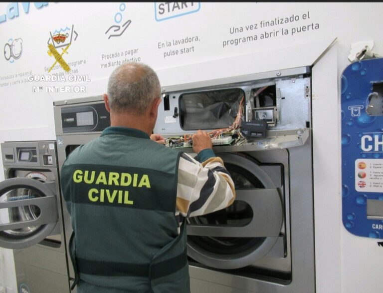 Detenido un hombre tras robar en varios establecimientos en Sanxenxo (Pontevedra)