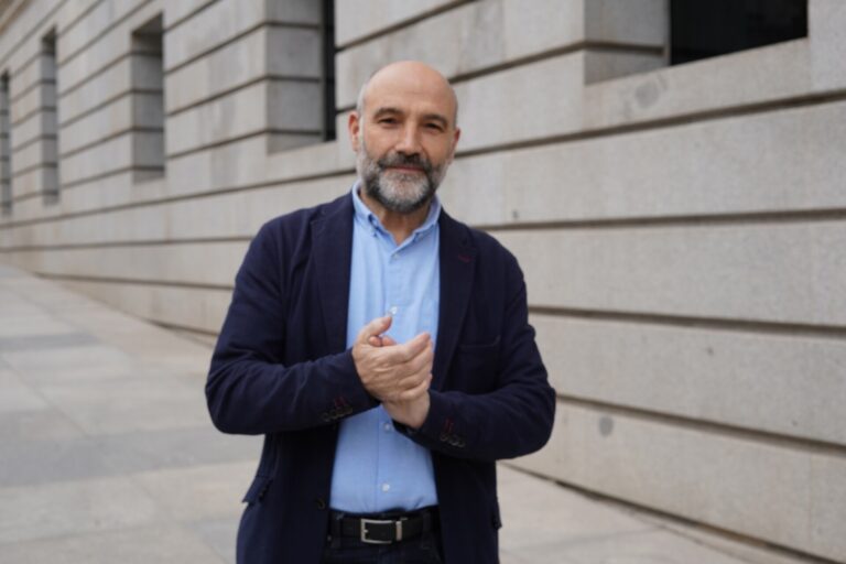 El BNG llevará al Congreso en octubre una proposición de ley para reducir la jornada laboral a 35 horas